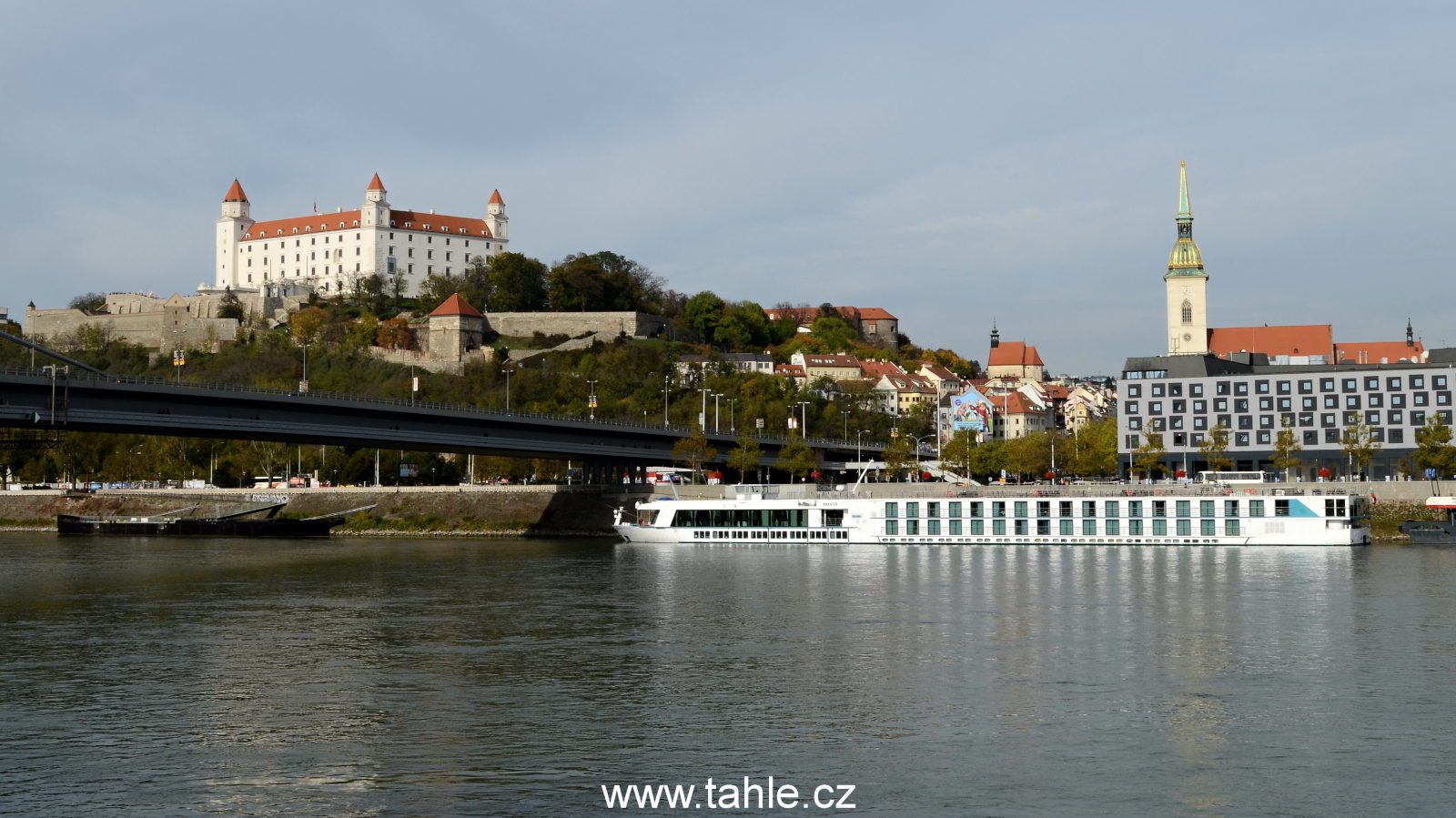 Bratislava a Győr