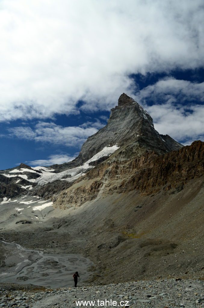 7 700 srpnových (Švýcarsko)