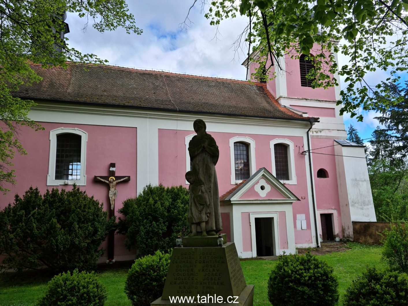 Dolní Břežany a Zbečno