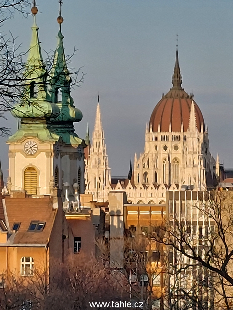 Budapešť