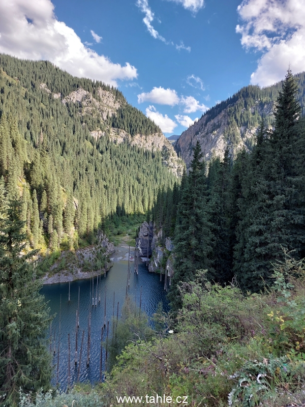 Jezero Kaindy