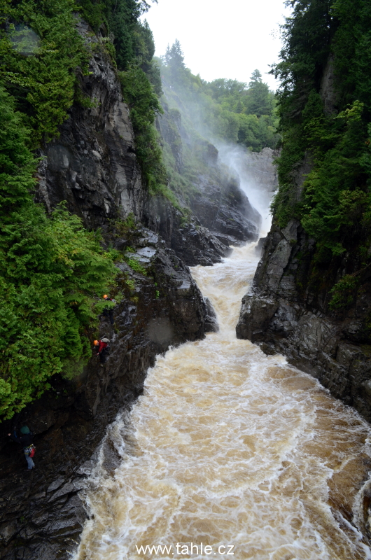 Quebec a Canyon Sainte-Anne
