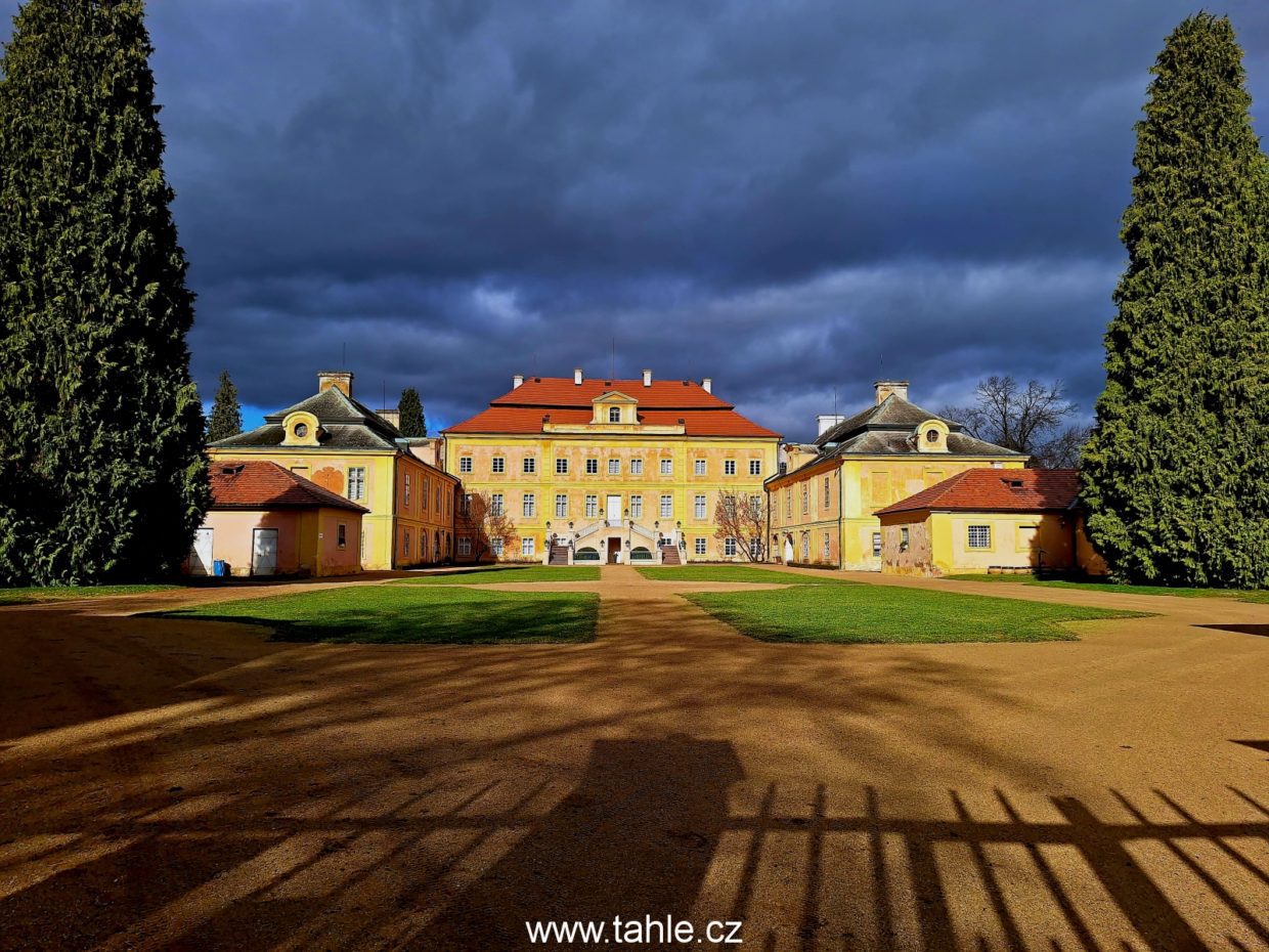 Krásný Dvůr