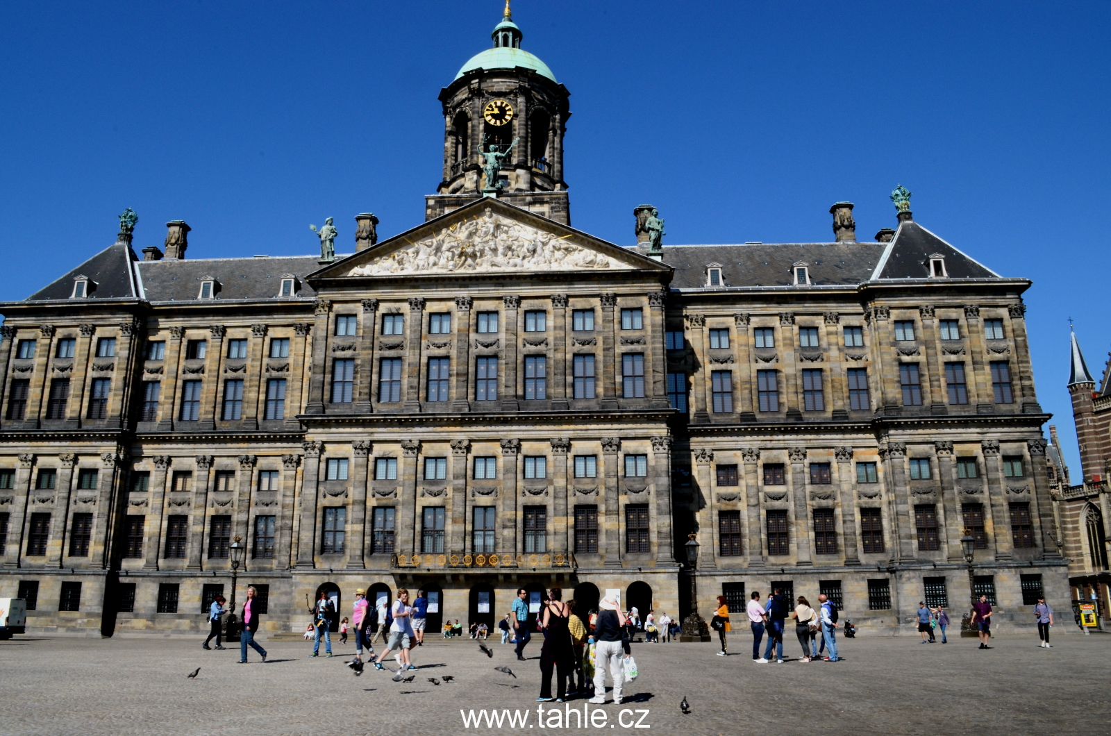 Amsterdam - kanály a květiny