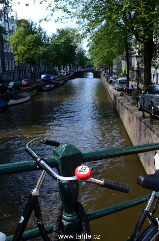 Amsterdam - kanály a květiny